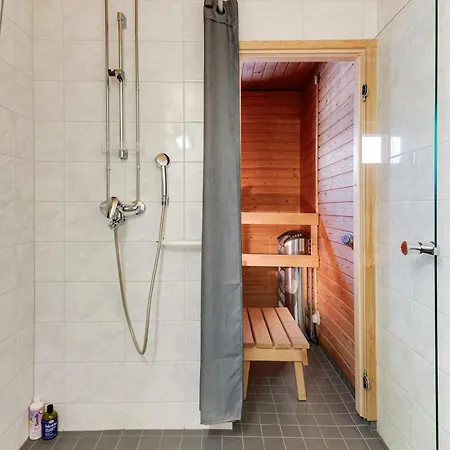 Luxury W Vintage Charm & Sauna Helsinki